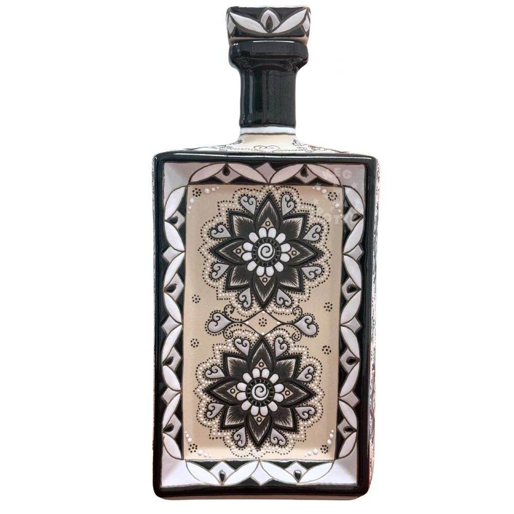 Dos Artes Reserva Especial 36 Extra Añejo Tequila (1L) - Image 2